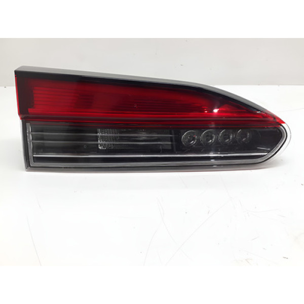 Lanterna Esquerda Tampa Traseira Corolla Cross Hybrid 24/25