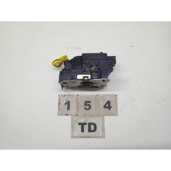 Fechadura Porta Traseira Direita Renault Oroch 2017 A 2021 