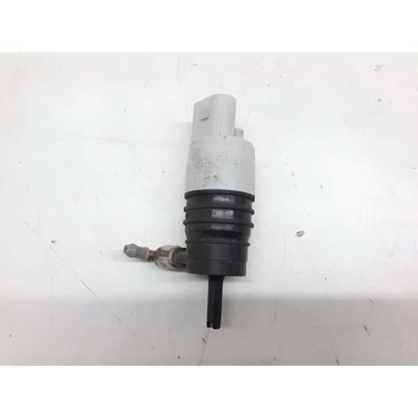 Bomba Motor Esguicho Limpador Parabrisa C 180 2015 A 2018