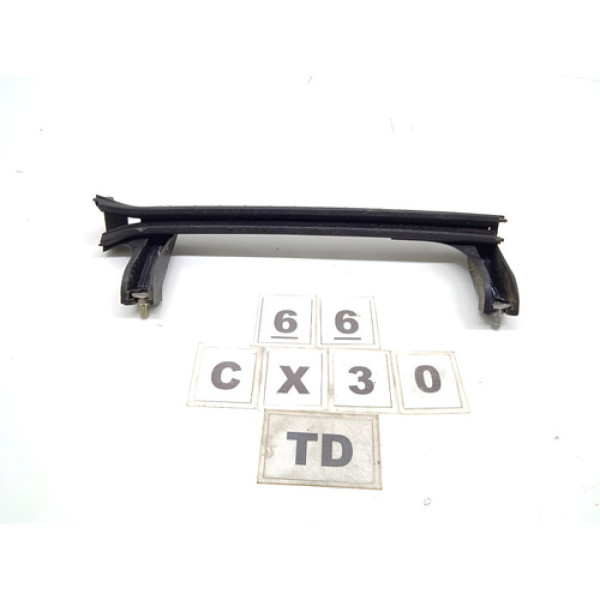 Guia Vidro Traseiro Direito Jeep Renegade 2015 A 2021 66