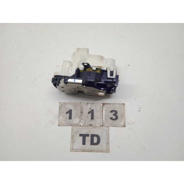 Fechadura Porta Traseira Direita Fiat Cronos 2021 A 2014 113