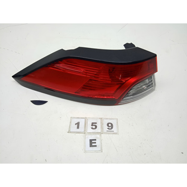 Lanterna Esquerda Led Toyota Corolla Cross 23 A 25 Detalhe 