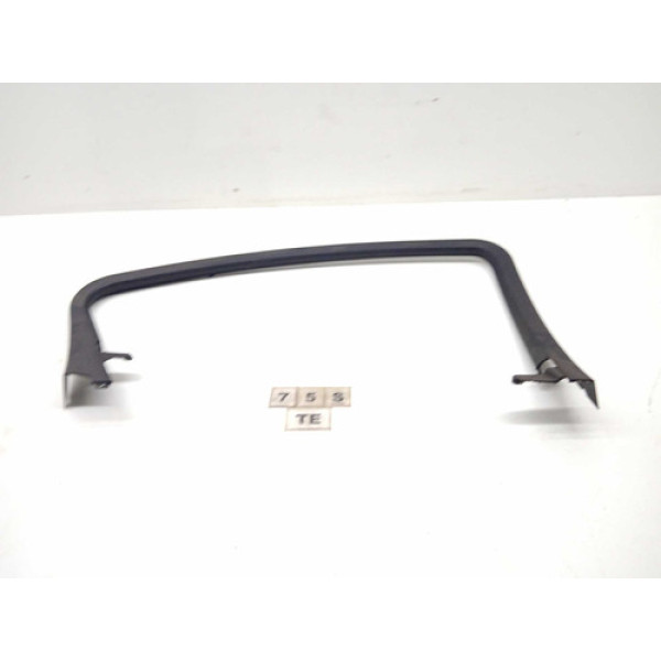 Moldura Interna Porta Traseira Esquerda Gm Cruze 2012 A 2016