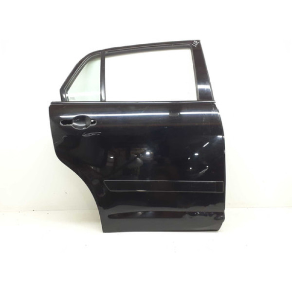 Porta Traseira Direita Tiida Sedan 2008 A 2013 Com Avaria Traseira Direita Preto