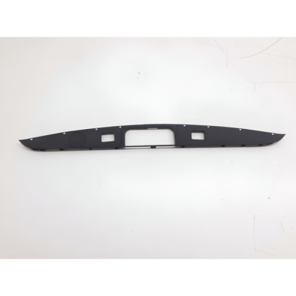 Aplique Puxador Tampa Traseira Mercedes C 180 C 200 2015/18