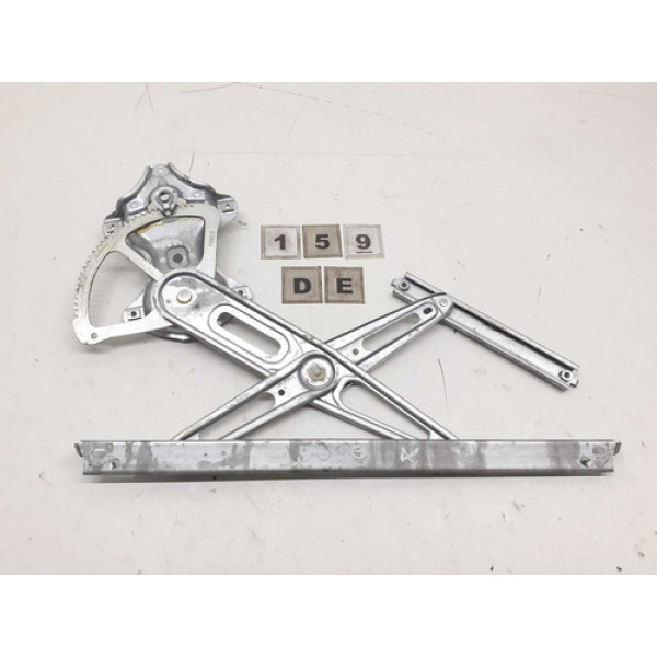 Maquina Vidro Dianteira Esquerda Toyota Corolla Cross 22/25